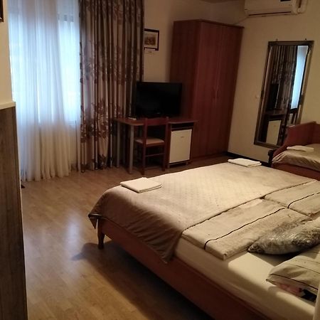 Rooms Kapelj Postojna Bagian luar foto