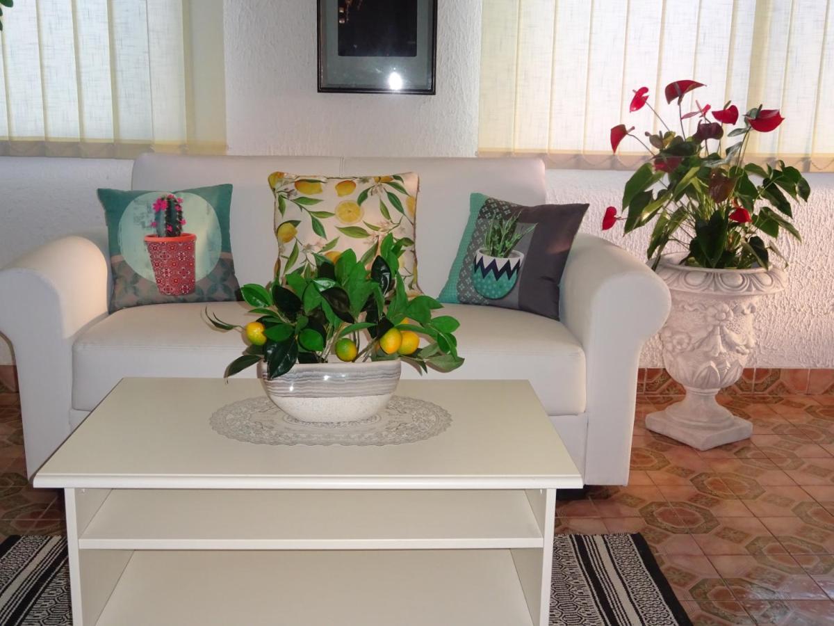 Rooms Kapelj Postojna Bagian luar foto
