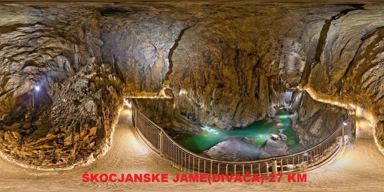 Rooms Kapelj Postojna Bagian luar foto