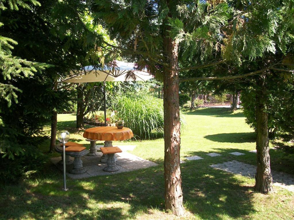 Rooms Kapelj Postojna Bagian luar foto